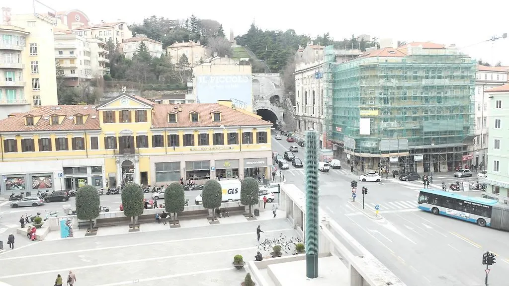 B&B Piazza Goldoni-1